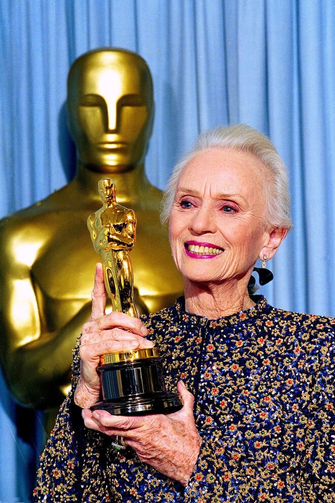 Jessica Tandy | A vencedora mais velha do Óscar de Melhor Atriz foi Jessica Tandy, aos 80 anos. Venceu o prémio pela sua prestação no filme Miss Daisy (1989). 