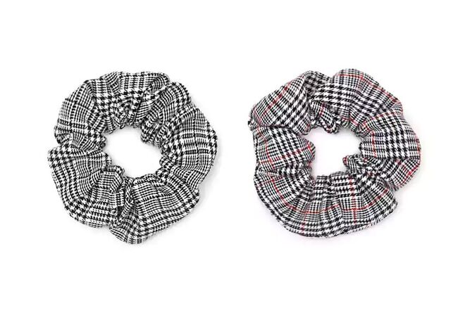 Glen Plaid Scrunchie Set, €3, Forever 21