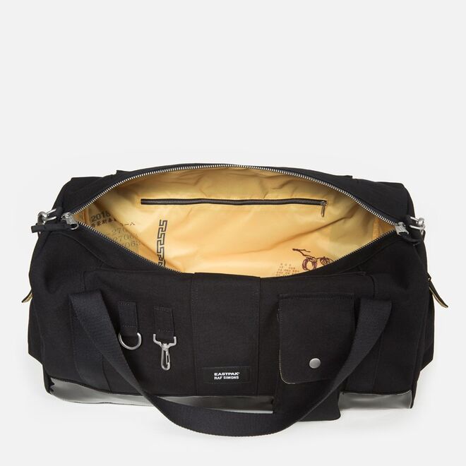 €250, RS Duffel