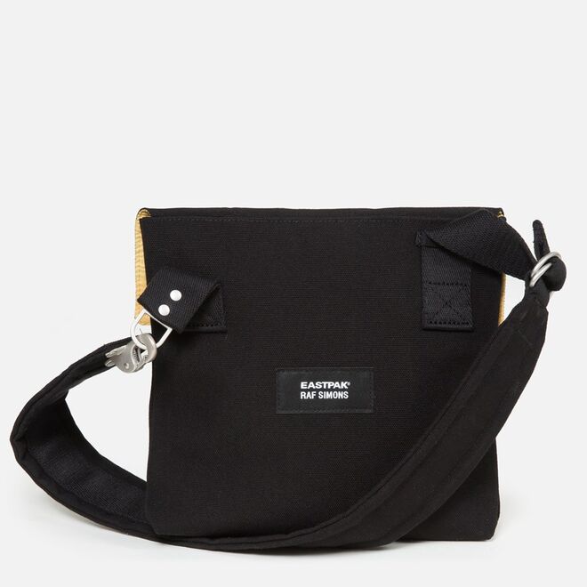 €150, RS Crossover