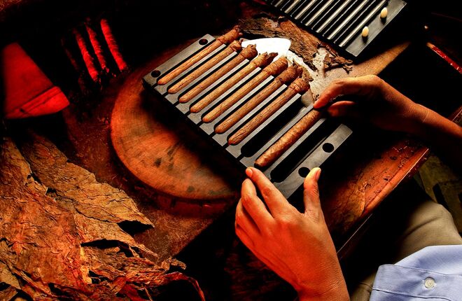 A tabacaria Cigar World.