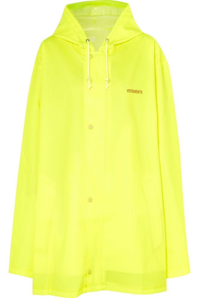 €650, Vetements, em Net-a-Porter