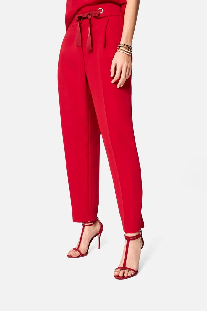 €230, Carolina Herrera