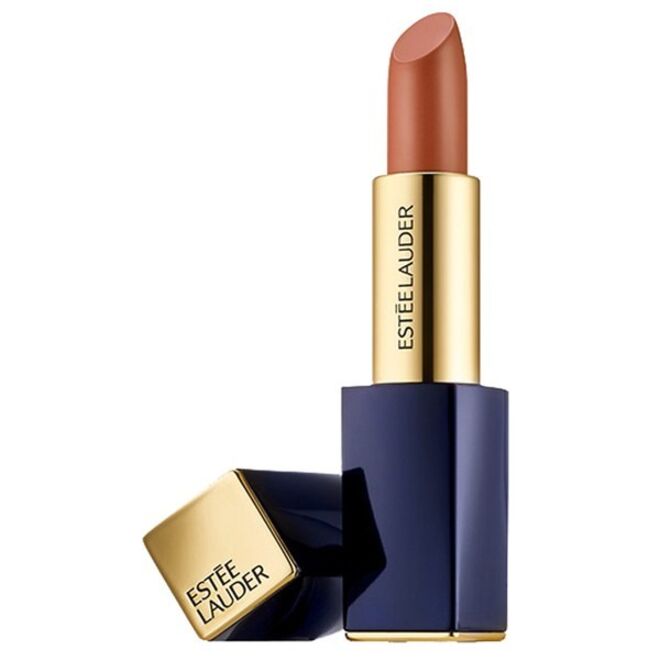Pure Color Envy Sculpting Lipstick no tom Discreet, €31,95, Estée Lauder