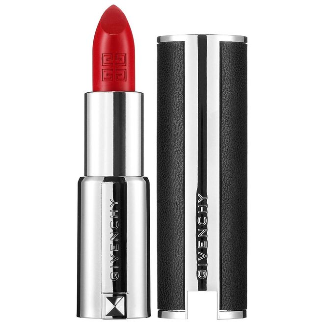 Le Rouge no tom 306 Carmin Escarpin, €37,55, Givenchy