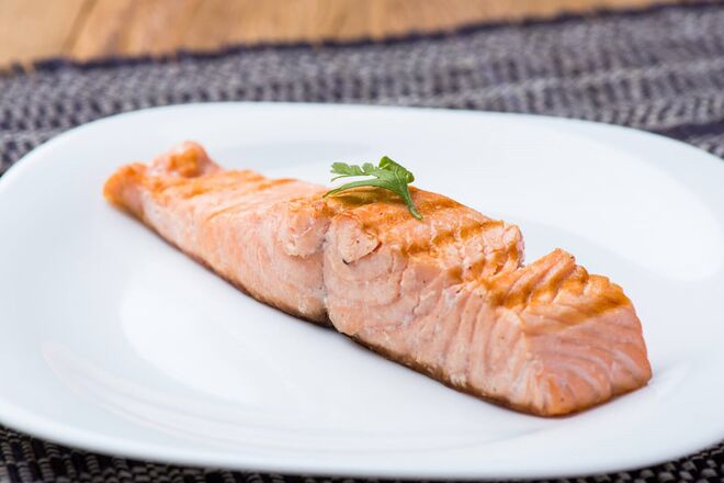 Peixes Gordos, como o Salmão