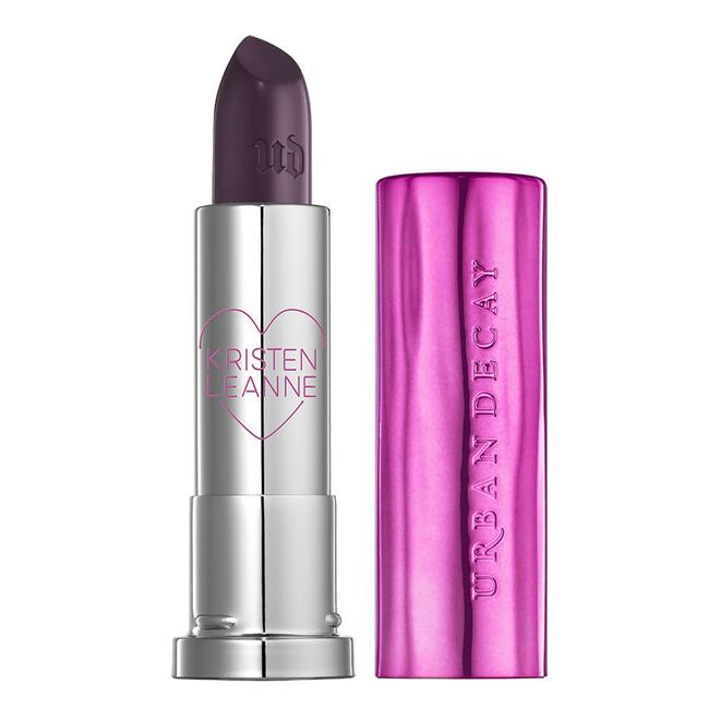 Kristen Lea Vive Lipstick no tom Spellbound, €19,95, Urban Decay x Kristen Leanne Collection, exclusivo em sephora.pt