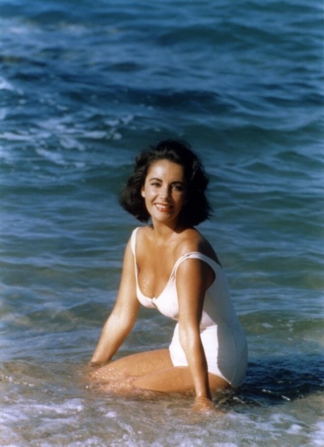 Elizabeth Taylor durante as filmagens de Bruscamente no Verão Passado, de Joseph Mankiewicz 