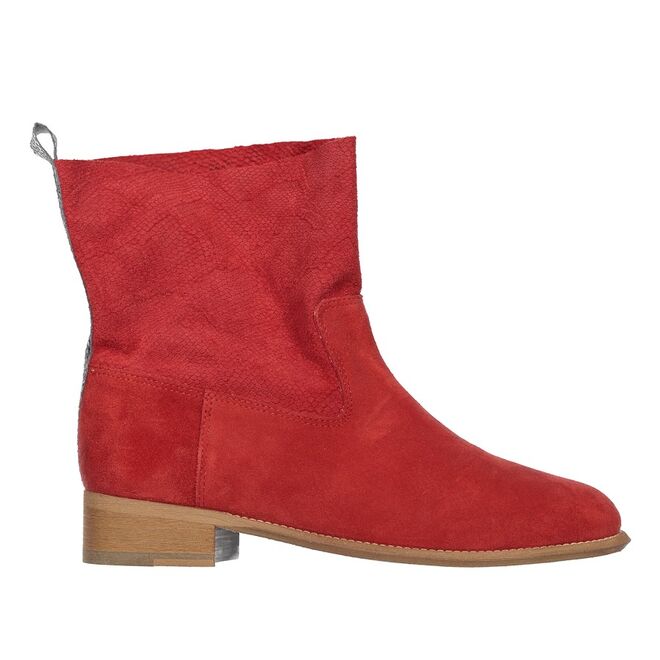 Boême Red, €140, Maray