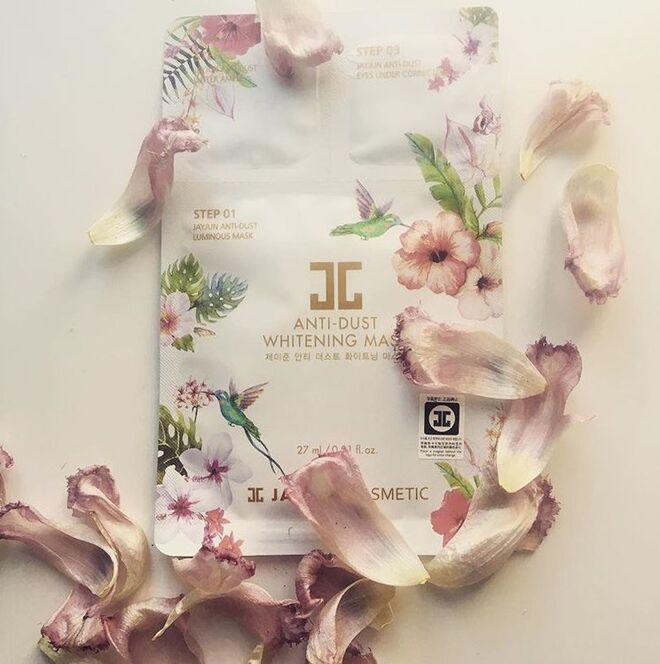 @thebeautywolf: Coco Park, entusiasta de beleza por trás do blogue The Beauty Wolf, partilha as suas últimas descobertas de cuidados com a pele.