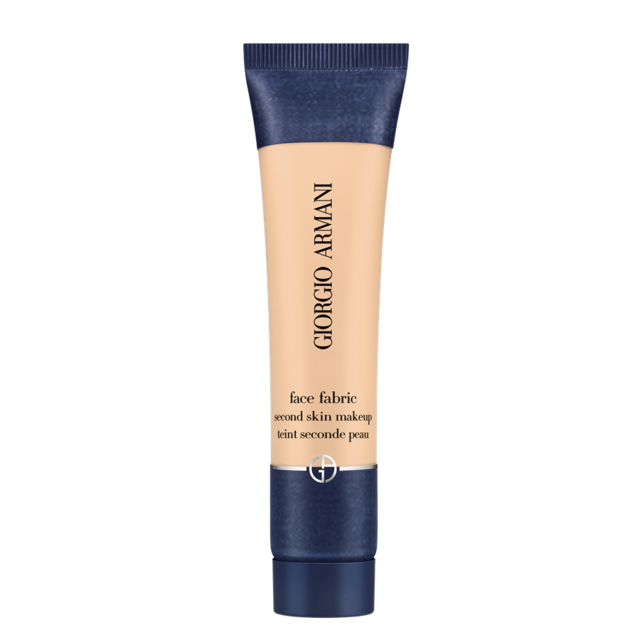 PRODUTO-ESTRELA: Face Fabric Foundation, €49, Giorgio Armani