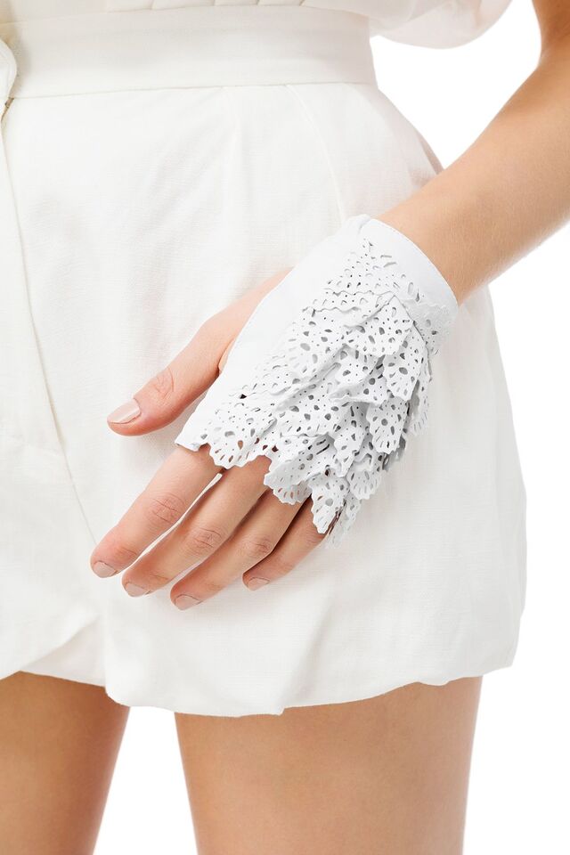 Luvas de malha, €296, Elisabetta Franchi