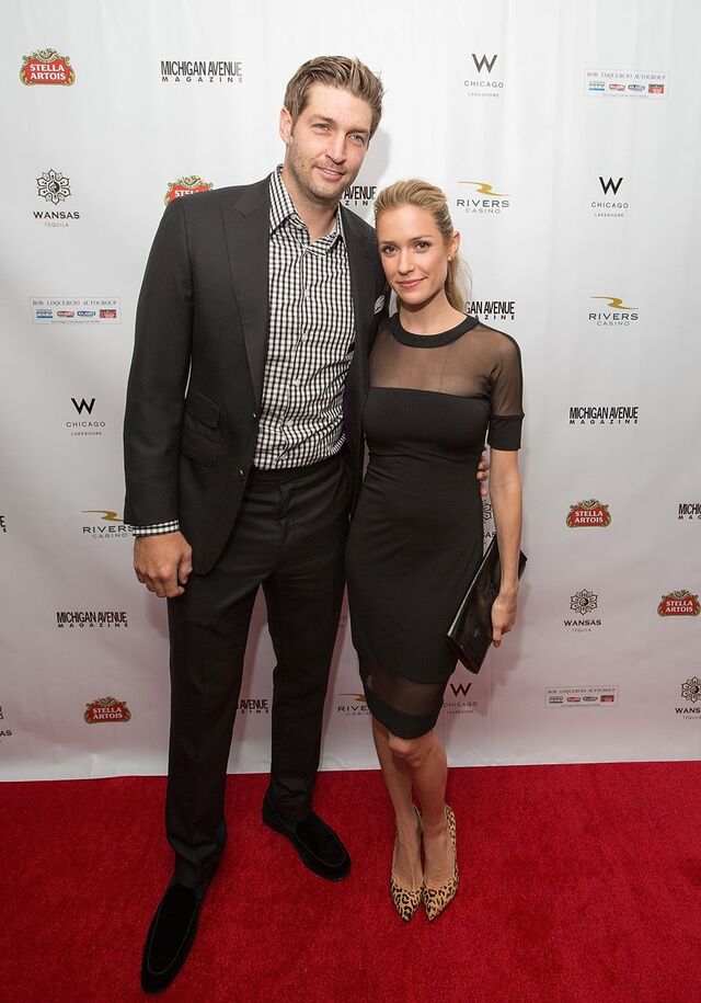 Kristin Cavallari e Jay Cutler | Ficaram noivos em abril de 2011 e cancelaram o casamento em julho, tendo retomado tudo em novembro do mesmo ano. “Às vezes, para as coisas ficarem melhores, têm de terminar, ainda que momentaneamente”, disse Kristin, em entrevista à People. São pais de dois rapazes, Camden e Jaxon, e uma rapariga, Saylor. 