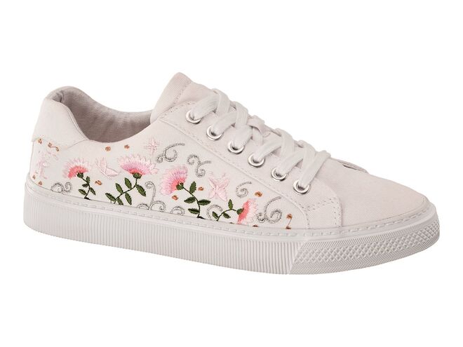€24,90, DEICHMANN