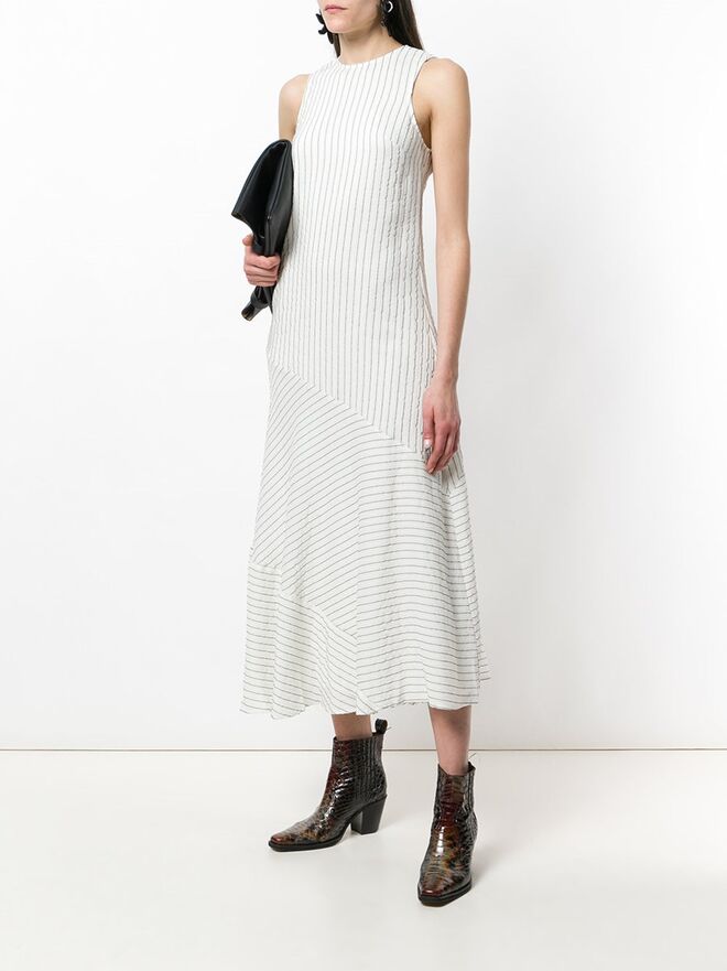 Ganni, €518, em Farfetch 