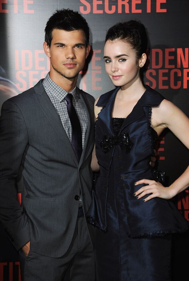 Lily Collins e Taylor Lautner, em 2011, logo após as gravações do filme Identidade Secreta, tiveram de promover o mesmo juntos