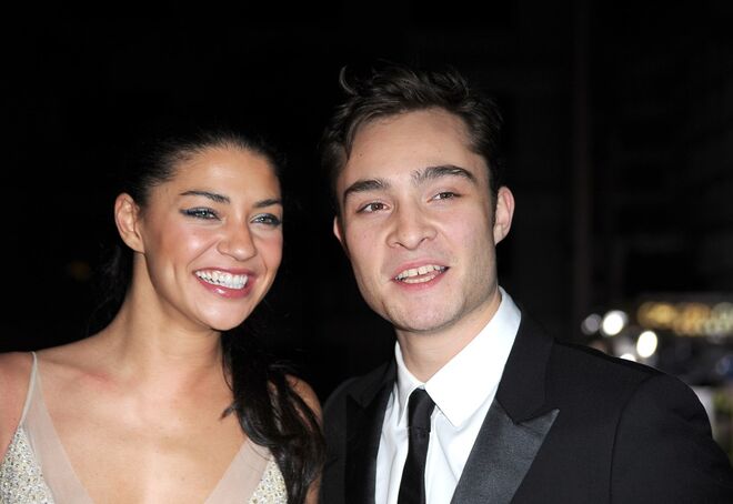 Jessica Szohr e Ed Westwick, outro casal de Gossip Girl que começou a relacionar-se em 2008, terminaram, reataram e terminaram de novo em 2012, o mesmo ano do fim da série