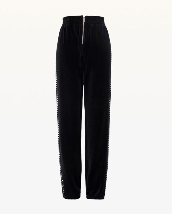 Swarovski Embellished Velour Jogger Pant no tom Pitch Black, €775,66, Swarovski + Juicy Couture, em www.juicycouture.com