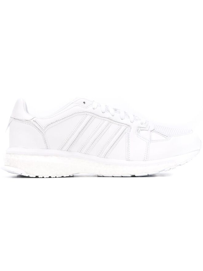 €109, Adidas by White Mountaineering, em Farfetch