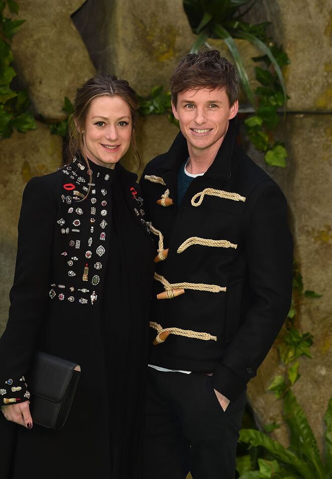 Eddie Redmayne e Hannah Bagshawe | Luke Richard Bagshawe Redmayne nasceu a 10 de março. O bebé vem juntar-se à irmã mais velha, Iris, nascida a 15 de junho de 2016.
