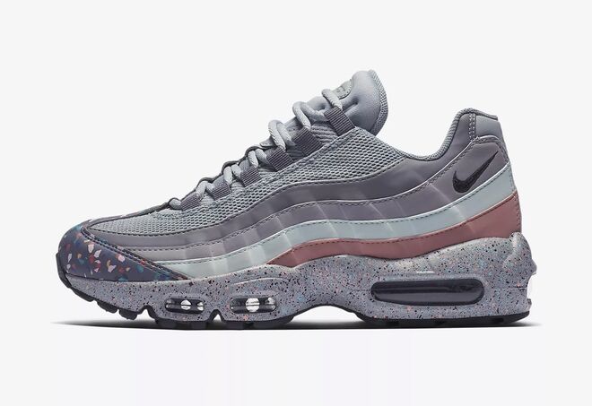 Nike Air Max 95 SE, €170, Nike