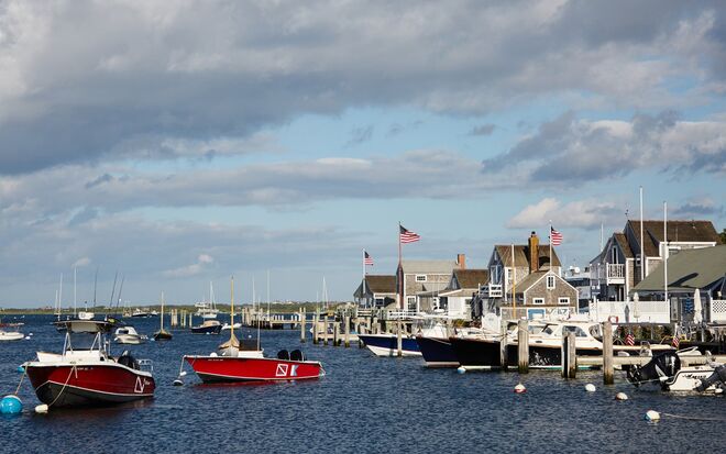 Nantucket, Massachussets, Estados Unidos da América | De 16 a 20 de maio, acontece o 22.º Festival Anual de Vinho e Comida, onde estarão representados pratos e vinhos de todo o país, acompanhados de demonstrações de cozinha, música ao vivo, leilões, entre outras atividades. 