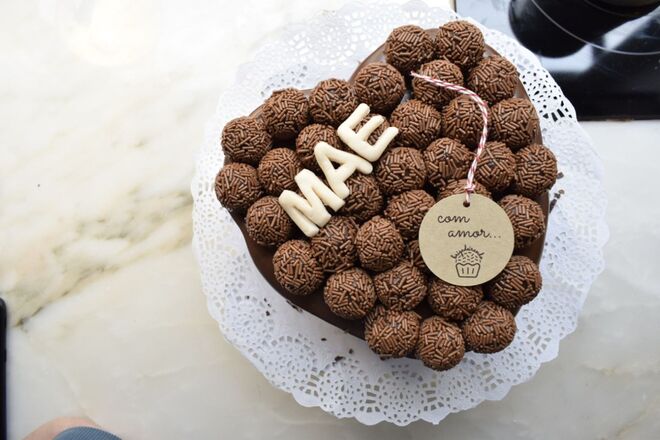 Bolo Mini, Coração Infinito, €20, Brigadeirando LX, na Lx Factory, em Lisboa