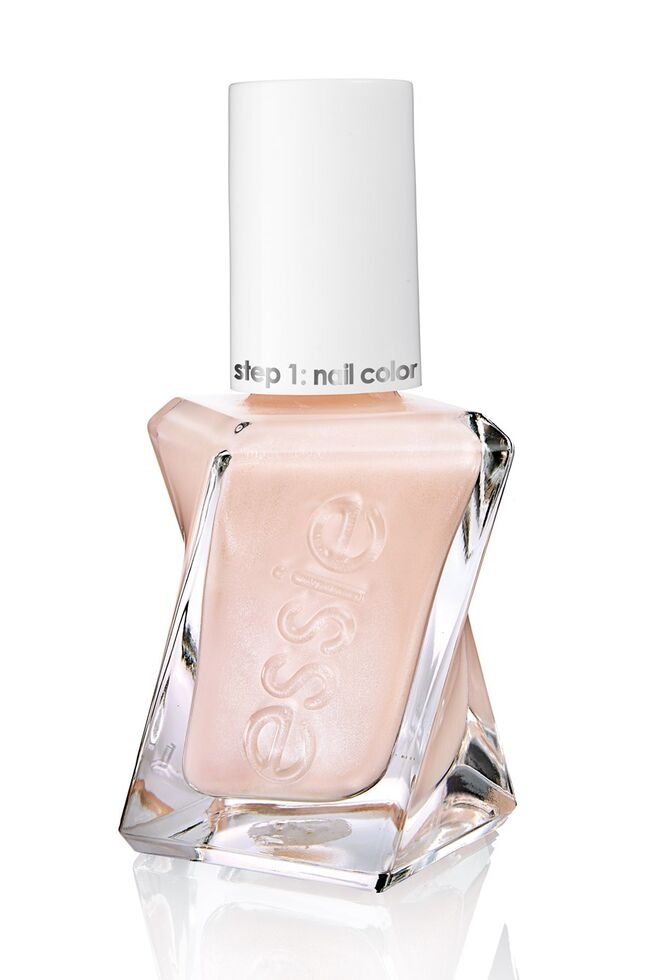 Verniz no tom August Ball, Essie