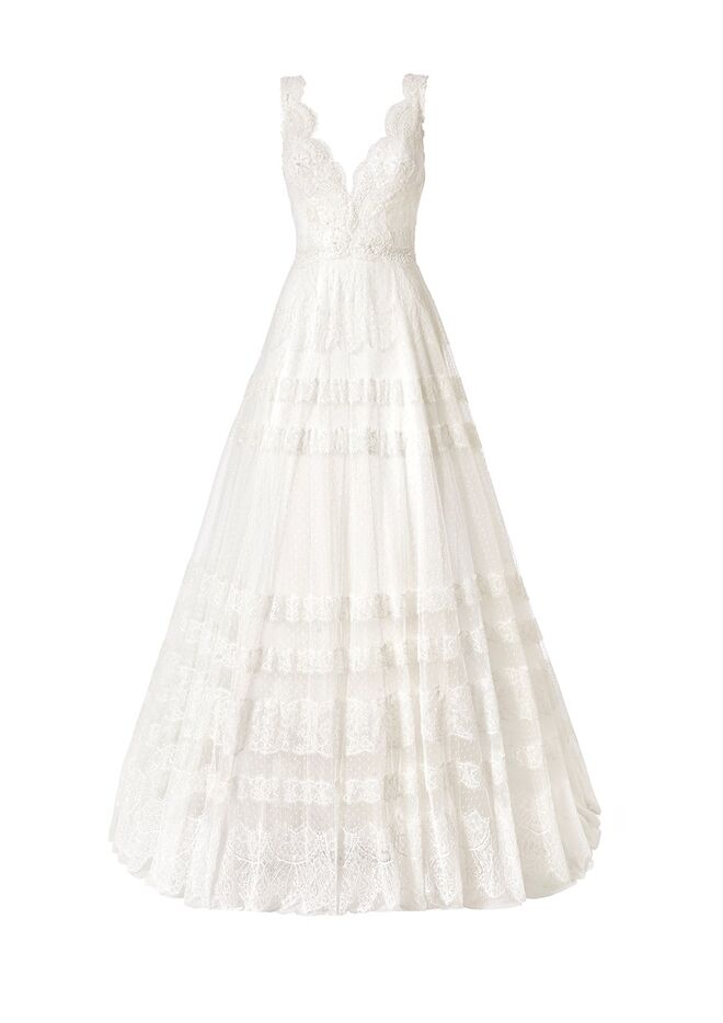 Vestido em seda e renda, a partir de €3.700, Rosa Clará