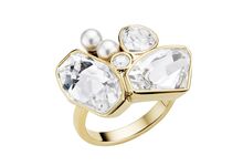 Anel em ródio e cristais, €179, Atelier Swarovski by Jason Wu