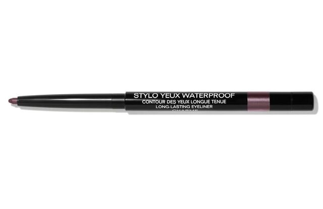 Stylo Yeux Waterproof no tom #887 Charme, €26, Chanel