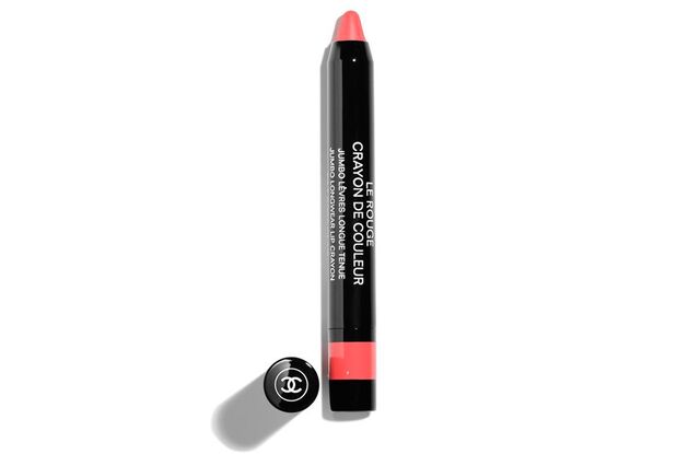 Le Rouge Crayon De Couleur no tom #17 A La Rosée, €34, Chanel