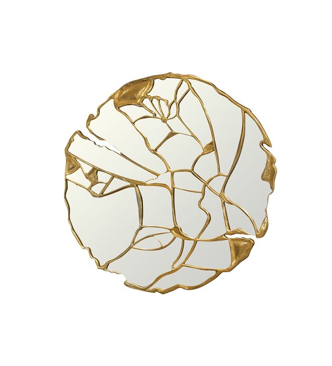 Espelho Glance em crómio e madeira lacada, €13.360, Boca do Lobo