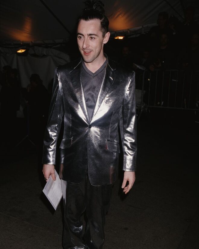 Alan Cumming, em Tommy Hilfiger, 1998: Cubism and Fashion