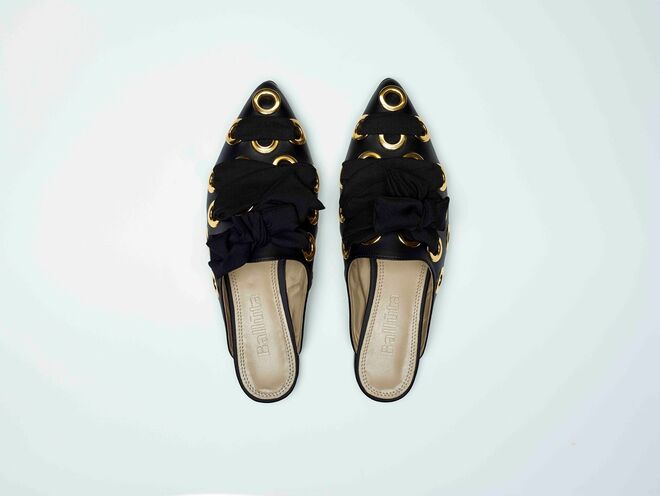 Mules pretas Oak, €280, Ballūta