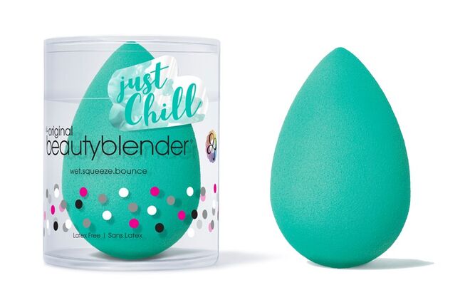 Esponja de maquilhagem Chill, €16,95, Beauty Blender, em farmácias e parafarmácias