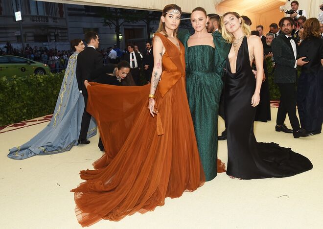 Paris Jackson, Stella McCartney e Miley Cyrus
