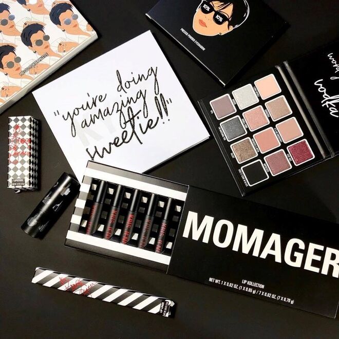 Nova coleção Kylie Cosmetics X Kris Jenner