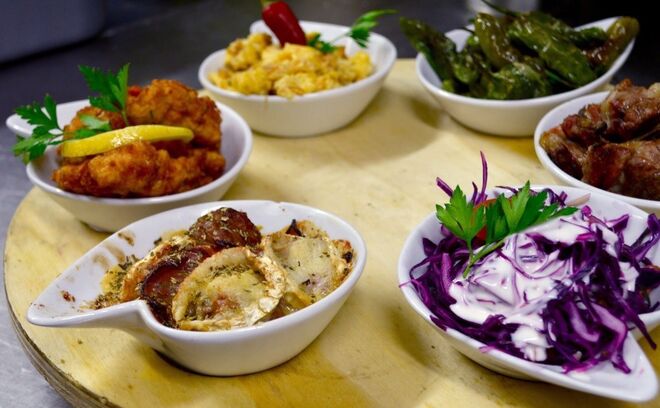 Maria Xica 
Rua Chão do Mte. 23, 3500-158 Viseu
@ maria.xica.viseu