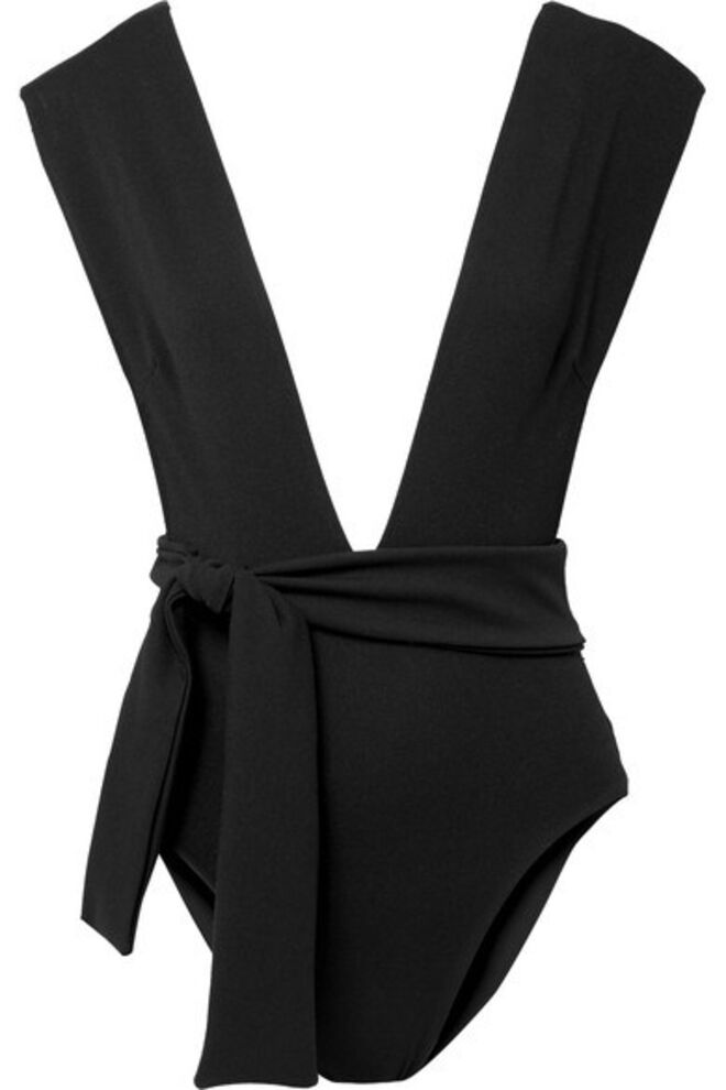 Fato de banho com decote profundo, €230, Haight (Net-a-Porter)