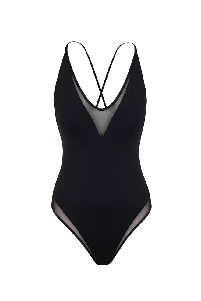 Fato de banho com pormenor em tule, €44,99, Women’secret