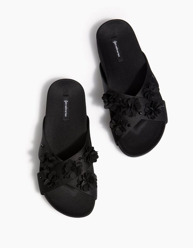 €25,99, Stradivarius