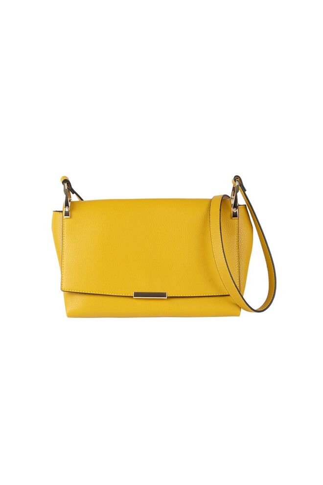 Carteira, €59,99, Cortefiel