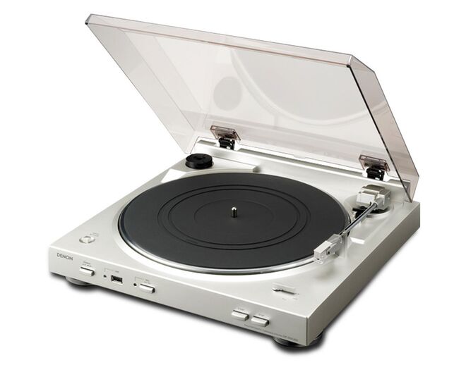 Gira-discos DP – 200 USB, €309,95, Denon, no El Corte Inglés