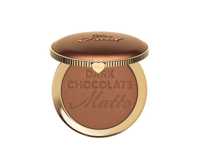 Dark Chocolate Soleil Bronzer, €30,95, Too Faced, na Sephora