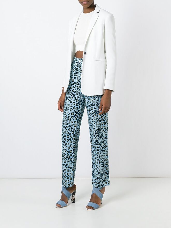 Calças: €187, Fendi Vintage, em Farfetch