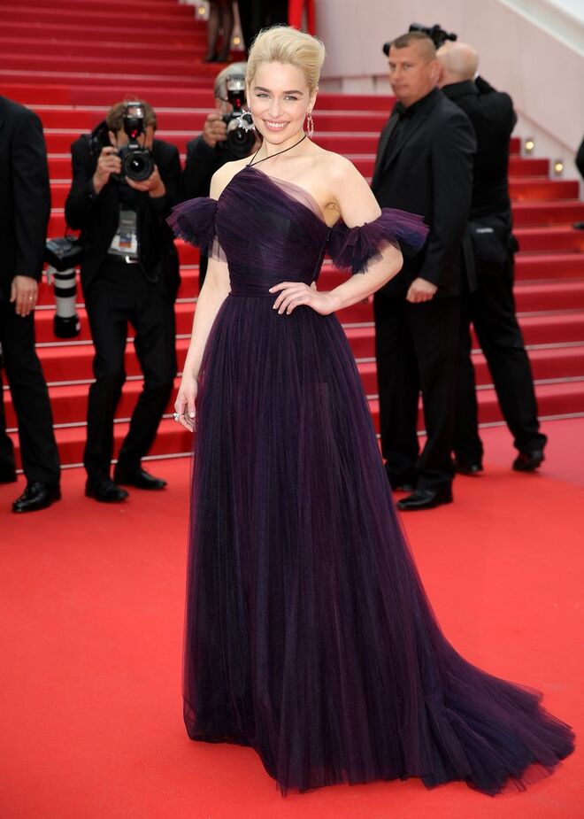 Emilia Clarke, em Christian Dior