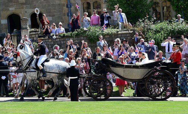 Os noivos depois do casamento.