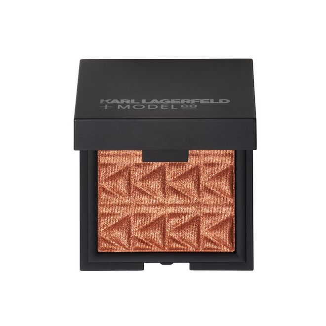 Karl Lagerfeld + ModelCo Luxe Highlight and Glow no tom Bronze, edição limitada, €35,95, ModelCo, na Douglas