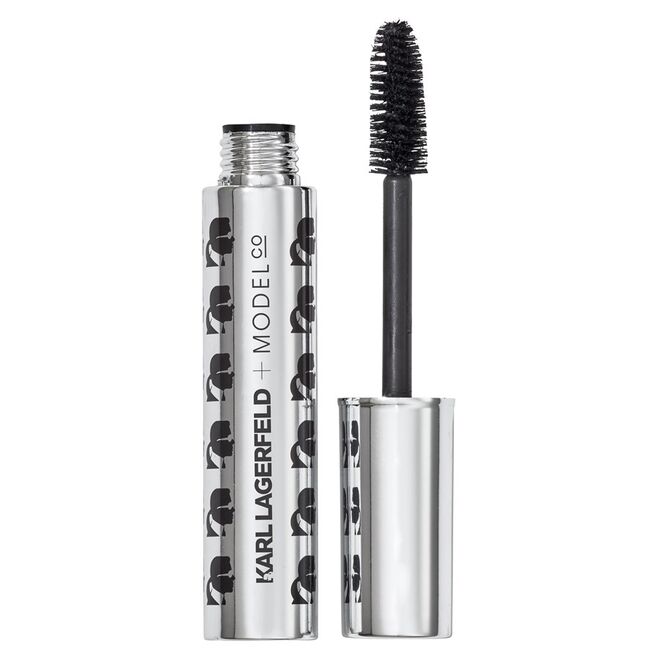 Karl Lagerfeld + ModelCo Intense Black Volumising Mascara, edição limitada, €23,95, ModelCo, na Douglas